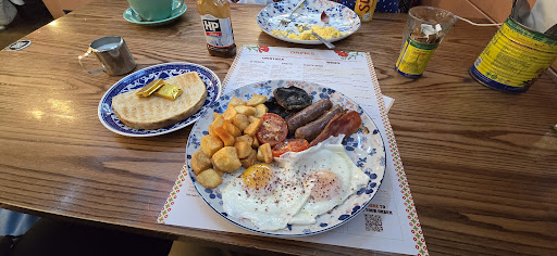 Photo of Comptoir Libanais - Terminal Enterprise House, Bassingbourn Rd, Stansted CM24 1QW